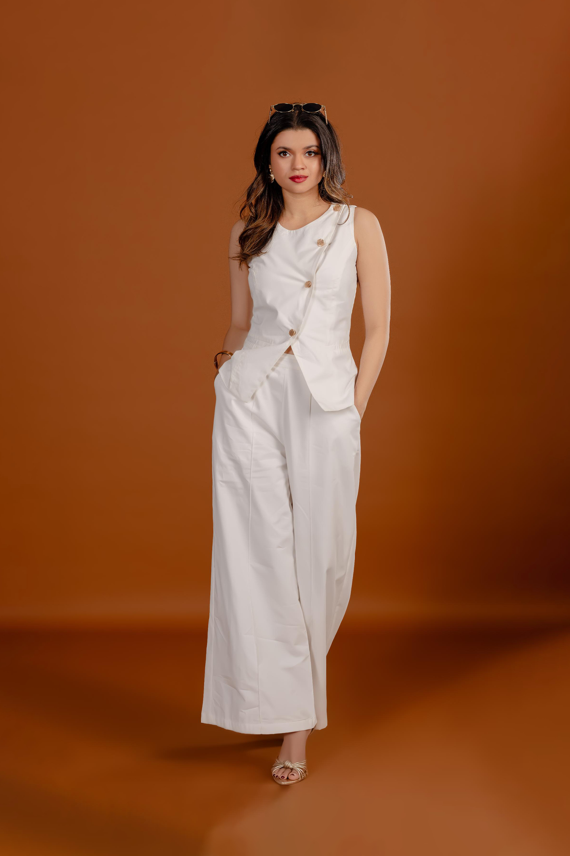 LINEAR PEPLUM